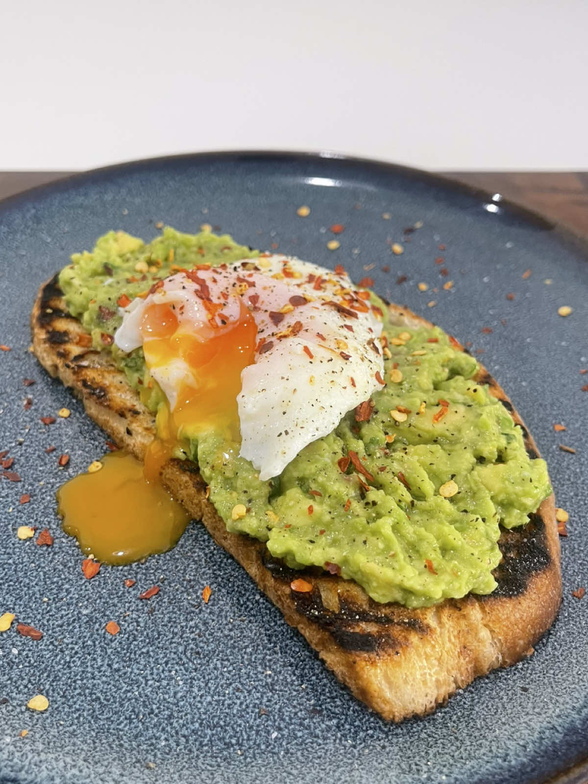 Poached Egg & Smashed Avocado On Toast E-Recipes